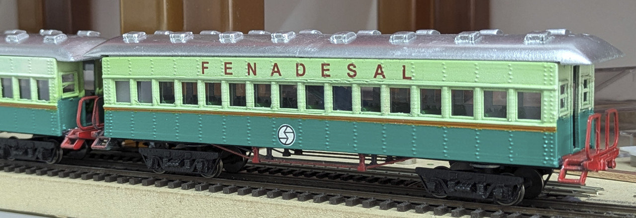 CO Coche Fenedesal - Escala Sm (1:64)